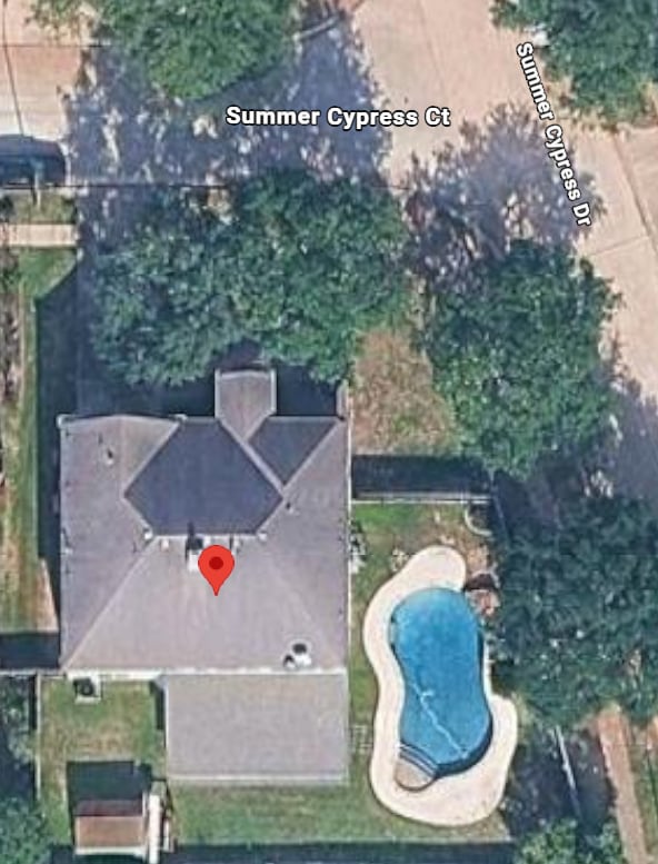 Building Photo - 16703 Summer Cypress Ct