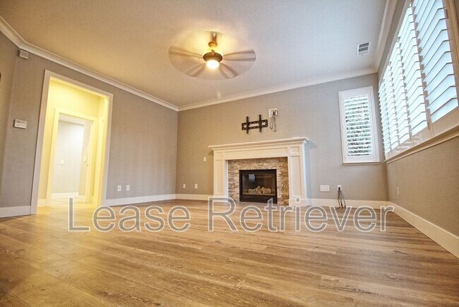 Building Photo - 2359 Riviera Ct