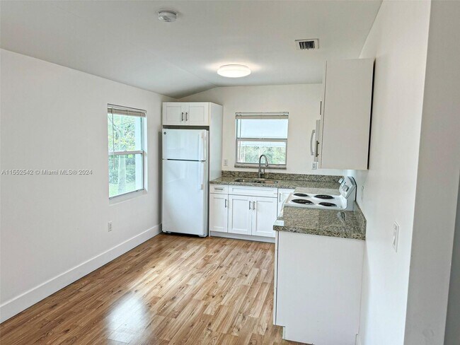 Building Photo - 22850 SW 134th Ave