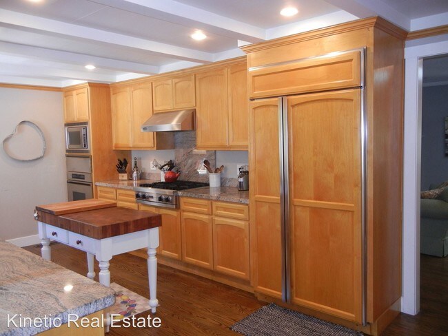 Building Photo - 3 br, 2 bath House - 40 Santa Rita Dr.