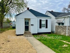Building Photo - 3012 Edgewood Dr
