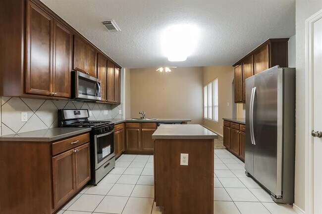 Building Photo - 3607 Primrose Trace Ln