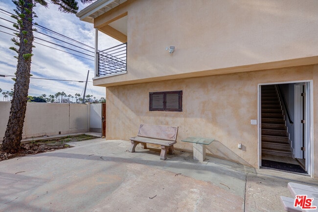 Foto del edificio - 355 Panama Ave