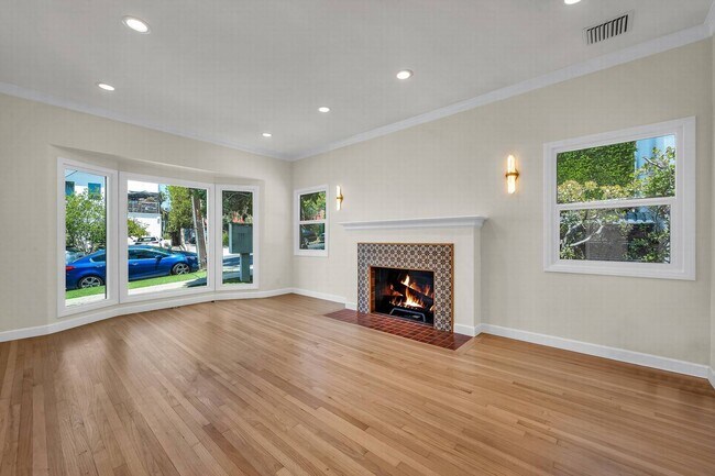 Foto del edificio - Stunning remodeled home in Silverlake!!