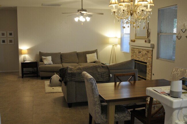 Foto del edificio - 3406 Garnet Ave
