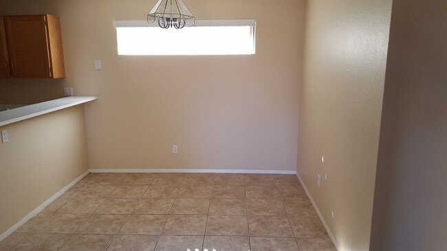 Foto del edificio - 3122 N 115th Ln