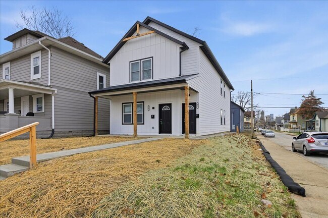 Photo - 44 E Parkview Ave Townhome