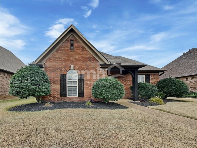 Building Photo - 5883 Savannah Pky