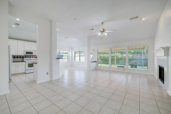 Foto del edificio - 17407 Winfield Square