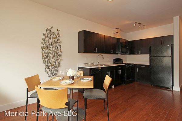Foto del edificio - 6035 Park Ave