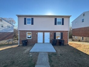 Building Photo - 1231-1231-Ruddell Ruddell Rd