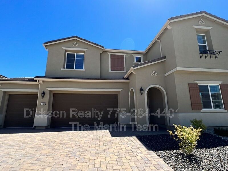Foto principal - 9520 Clovis Point Dr