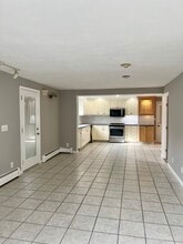 Building Photo - 121 N State St