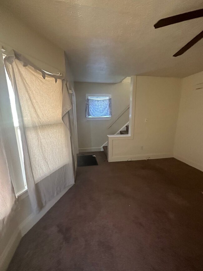 Foto del edificio - 2bd Single Cash Pay