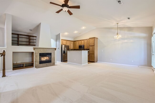 Foto del edificio - Newly Updated 3 Bedroom, 2 Bath Townhome I...