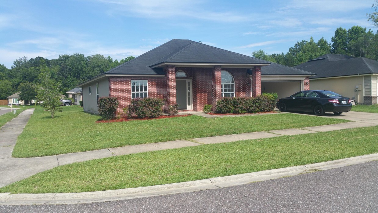 Foto principal - 6401 Skyler Jean Dr