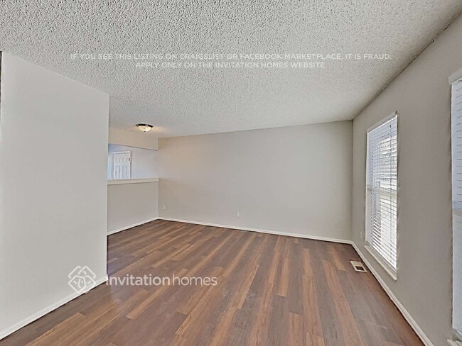 Building Photo - 1656 Cottonwood St