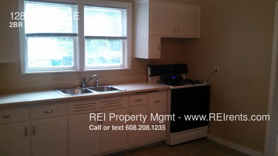 Primary Photo - 128 6th St