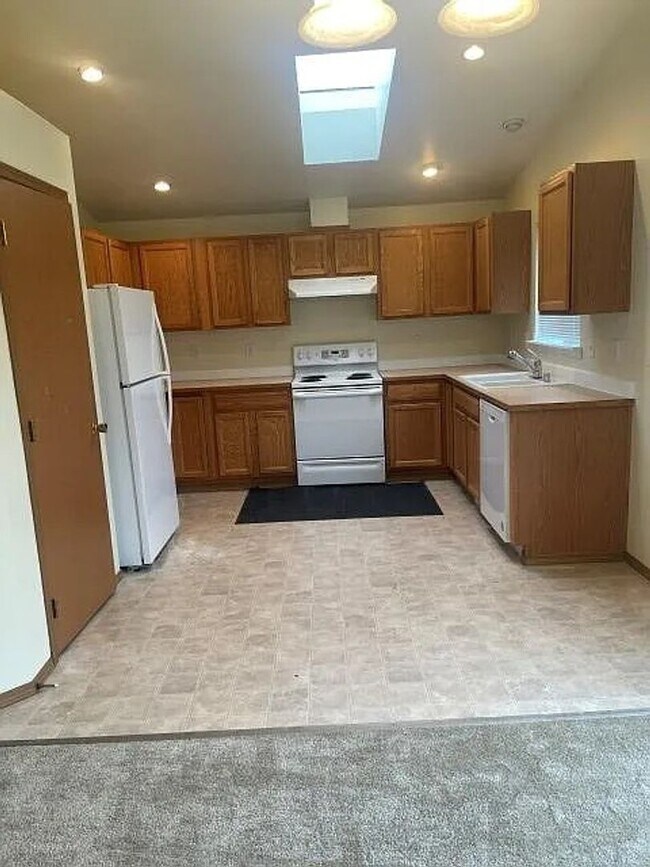 Building Photo - 3Bd/2Ba Marysville House