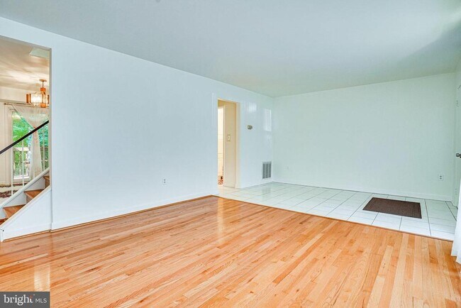 Building Photo - 4771 Parkman Ct