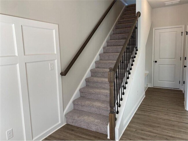 Building Photo - 412 Stovall Pl