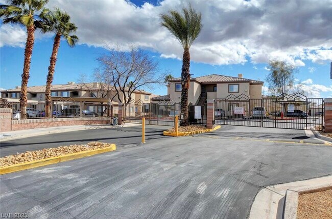 Foto del edificio - 8725 W Flamingo Rd