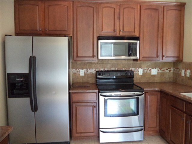 Foto del edificio - 2115 Country Brook Lane