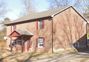 Building Photo - 134 N Neal St