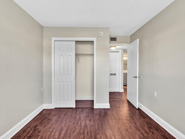 Photo - 1163 Lake Terry Dr Apartment