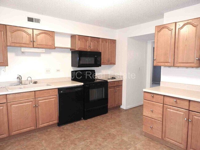 Photo - 9370 E Girard Ave House