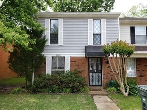 Building Photo - 6969 Wesley Ct