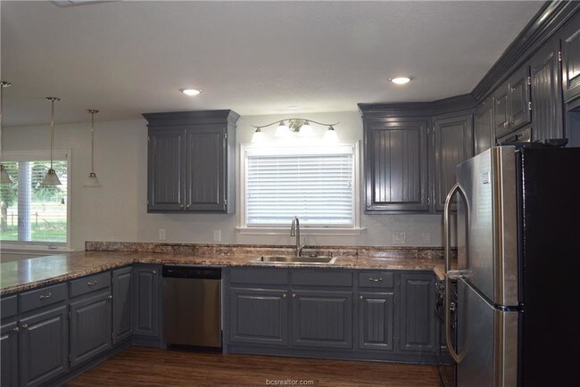 Building Photo - 16420 FM 3090