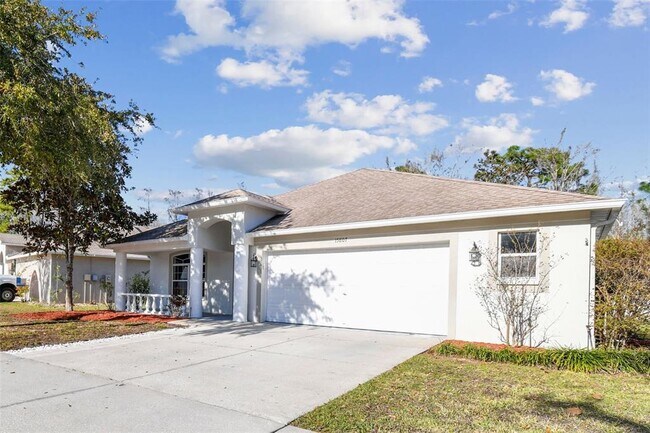 Foto del edificio - 15807 Leatherleaf Ln