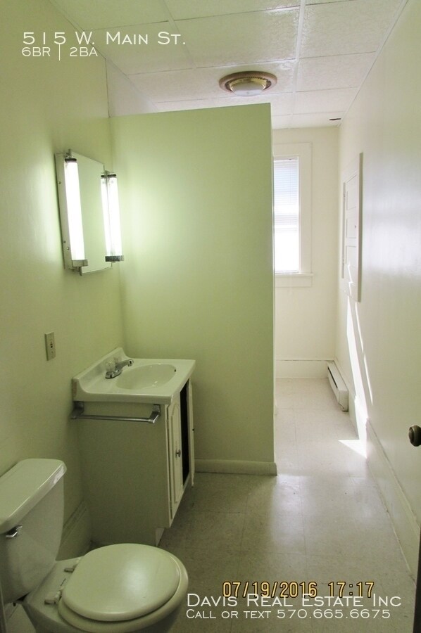 Foto del edificio - 6 Bedroom, 2 Bath Unit, close to campus!