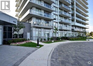 Building Photo - 4699-4699 Glen Erin Dr