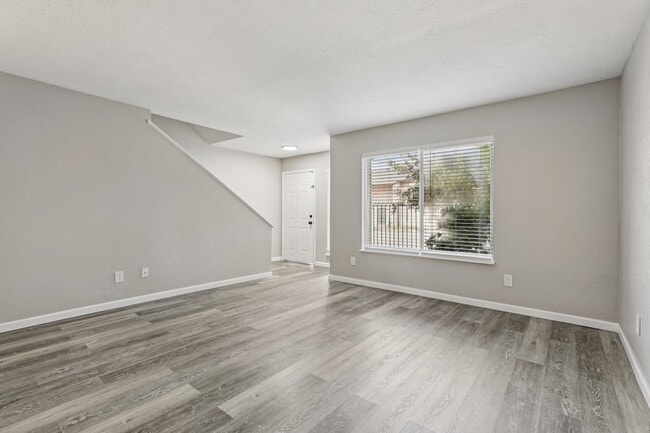 Building Photo - Winford Place Apartments