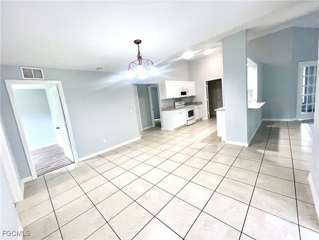 Foto del edificio - 3405 Hanna Ave N