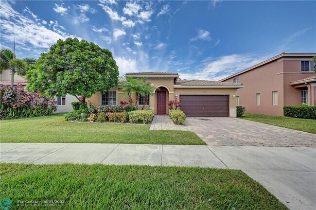 Foto del edificio - 1250 NW 204th St