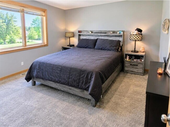 Foto del edificio - 7130 Jorgensen Ln S