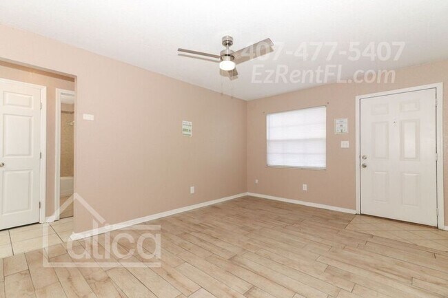 Building Photo - 127 Academy Ave