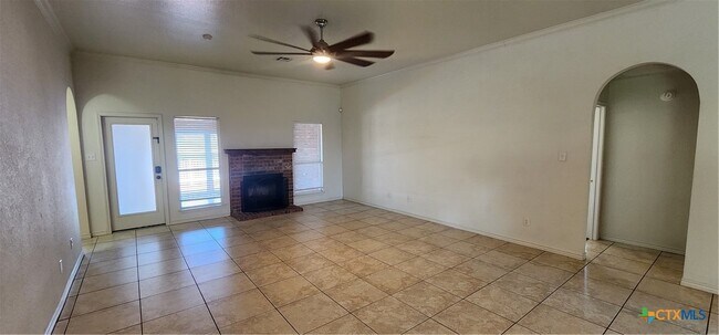 Building Photo - 4209 Maid Marian Cir