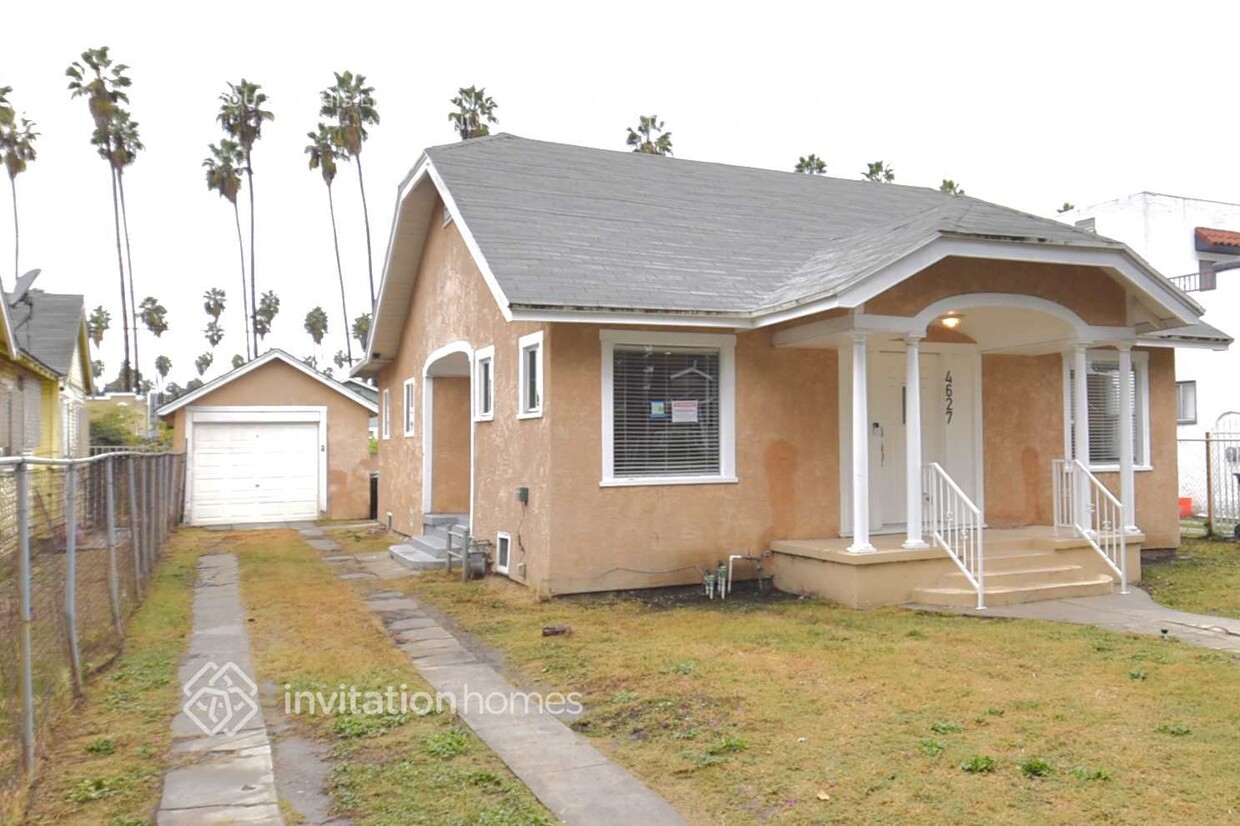 Foto principal - 4627 7th Ave