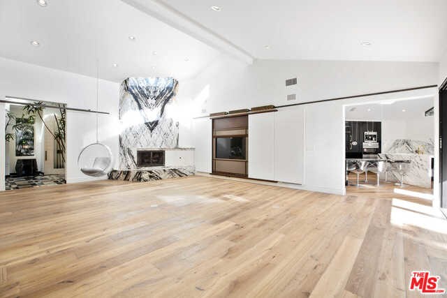 Foto del edificio - 1615 Marmont Ave