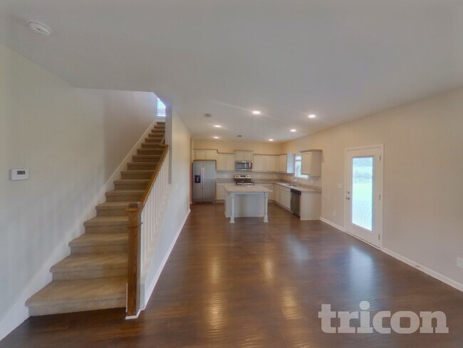 Foto del edificio - 604 Eagle View Dr