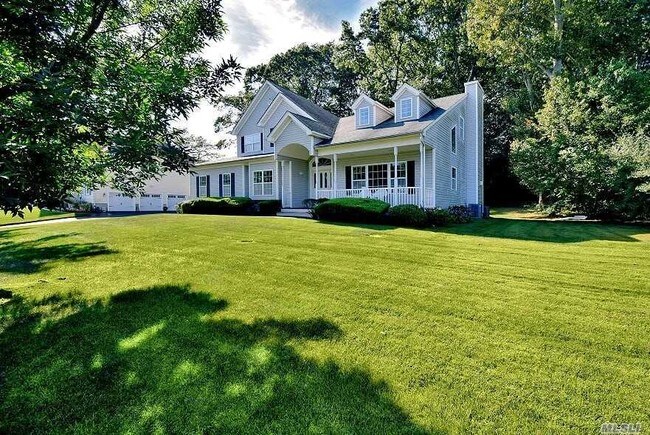 Building Photo - 5 Yukon Ct