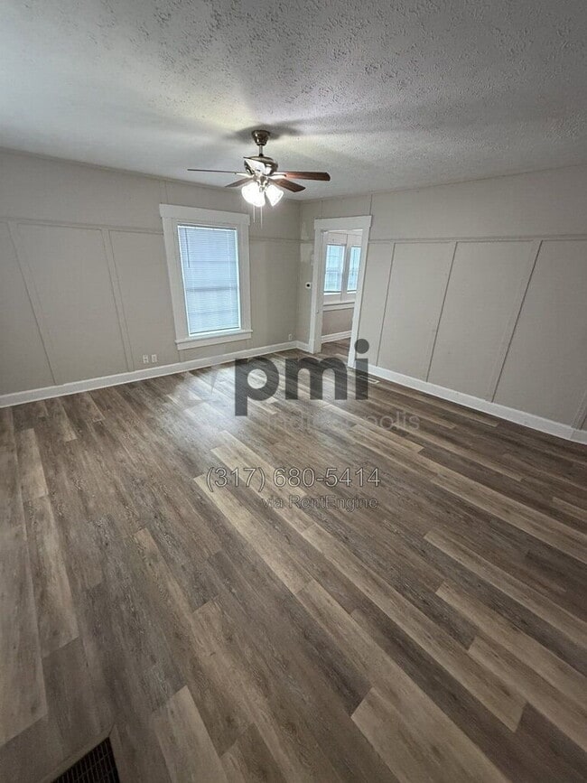 Building Photo - 1327 W 32nd St