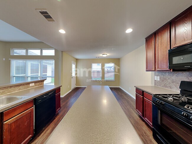 Foto del edificio - 22722 Canyonback Ct