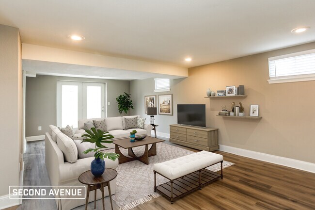 Foto del edificio - 5631 N Quincy Ave