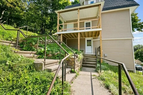 Building Photo - 229 CT-163