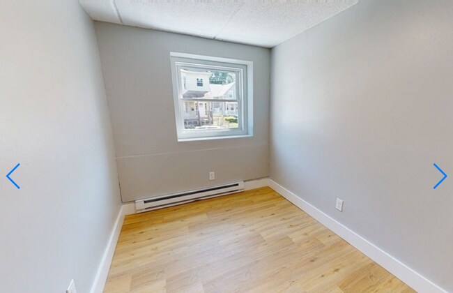 Foto del edificio - 89 Woodrow Ave